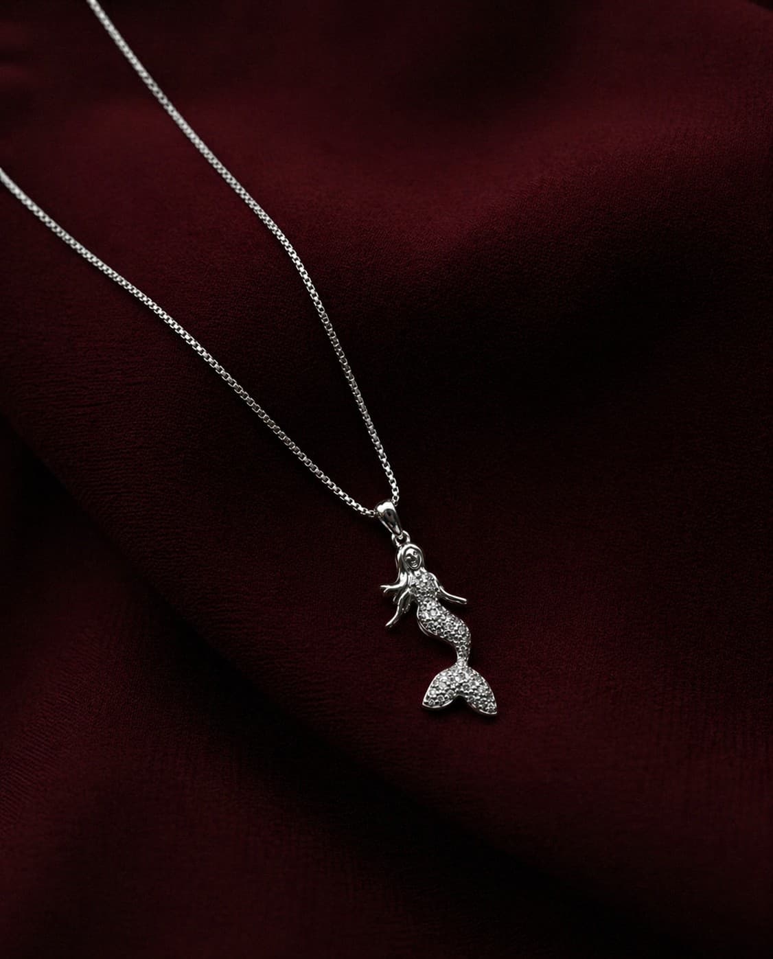 Linked Hearts Chain
