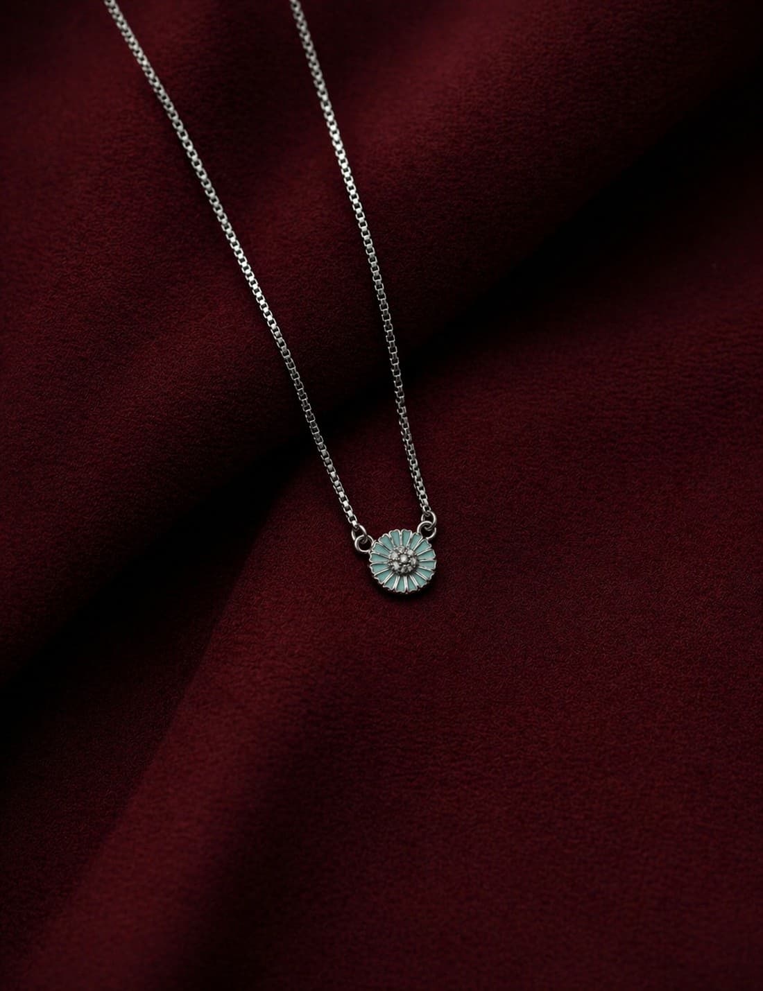 Blue Eye Chain